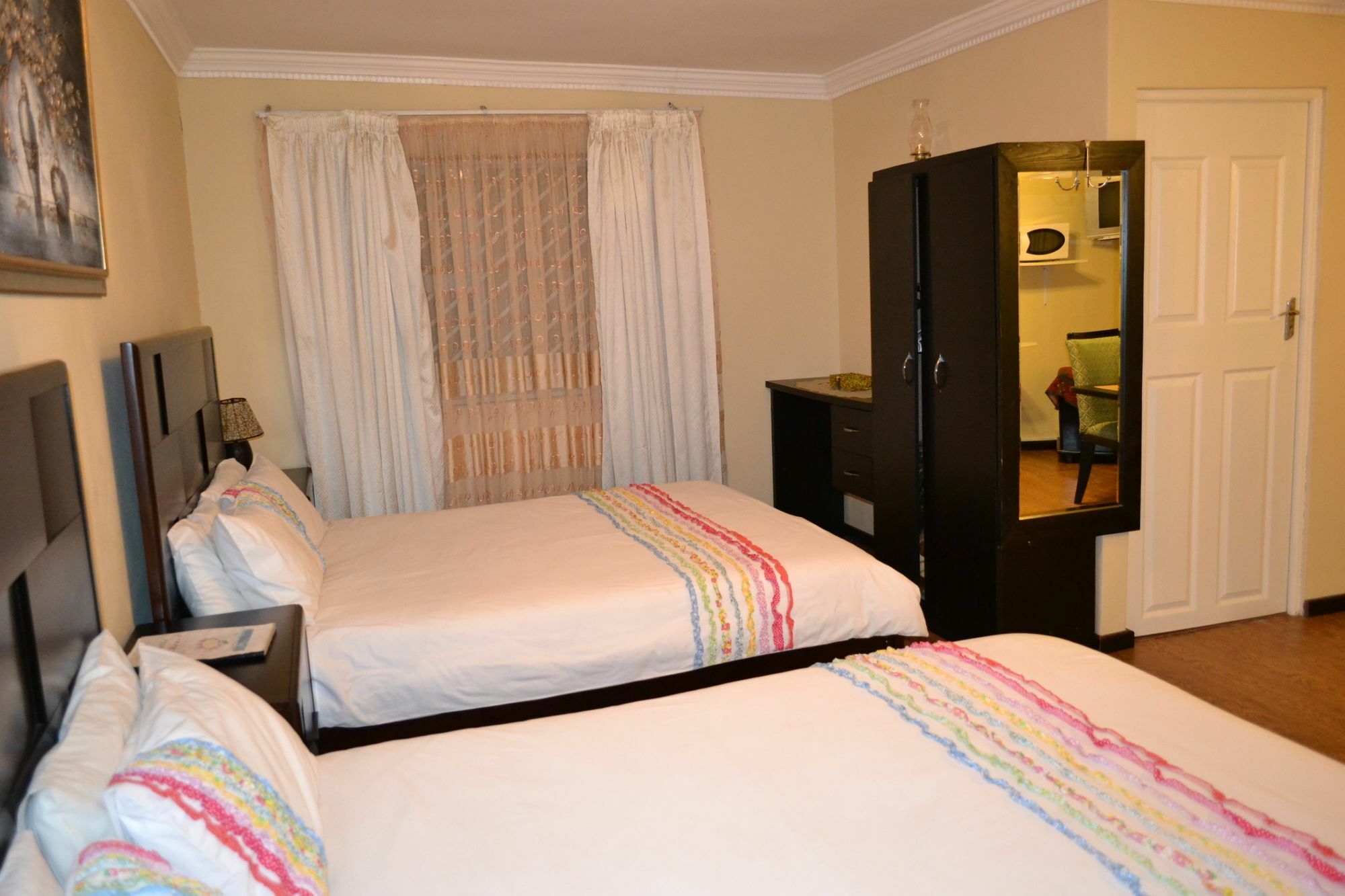 Mbalentle Guesthouse Bishop Lavis Kültér fotó